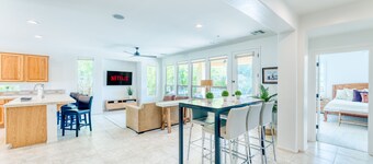 Luxury Getaway in Peoria