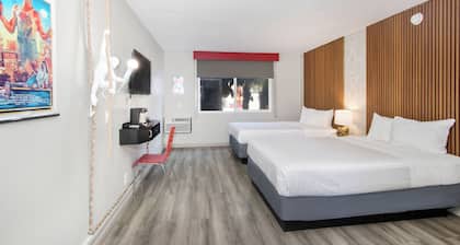 Royal Pagoda Motel