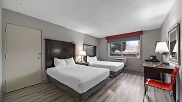 Basic Room, 2 Double Beds