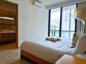 2 bedrooms, iron/ironing board, WiFi, bed sheets - Playa del Carmen Apartment: Rooftop Pool & Beach! (Solidaridad)