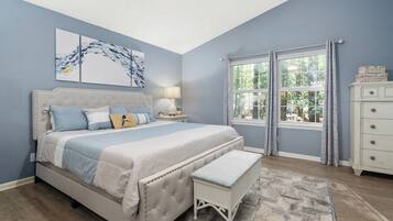 3 bedrooms, iron/ironing board, free WiFi, bed sheets