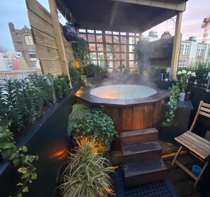 Interior - The Enlightened House (Amsterdam)