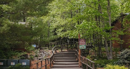 Jack Pines Resort