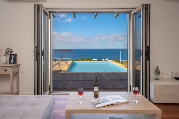 Living Room, full view to the sea