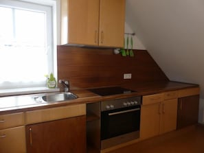 Kühlschrank, Mikrowelle, Ofen, Toaster