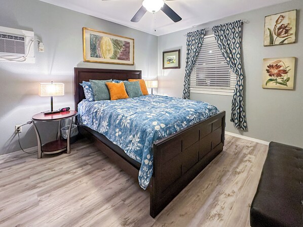 1 chambre, fer et planche à repasser, accès au Wi-Fi (inclus)