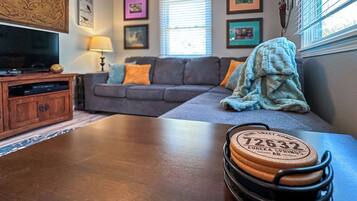 Smart TV, DVD player, video library