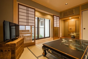 Living area - Kouhaku Kinkaku Kotobuki (Kyoto)