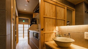 1 bedroom, free WiFi, bed sheets - Kouhaku Kinkaku Kotobuki (Kyoto)
