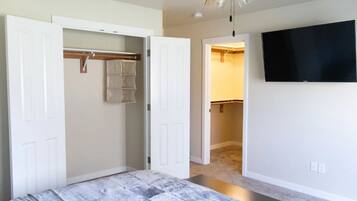 4 soverom, wi-fi (inkludert) og sengetøy