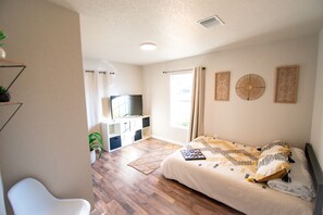 3 bedrooms, WiFi - NEW!  Casita Rico in central San Antonio (San Antonio)