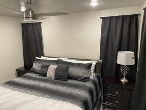 3 Schlafzimmer, Bügeleisen/Bügelbrett, kostenloses WLAN, Bettwäsche