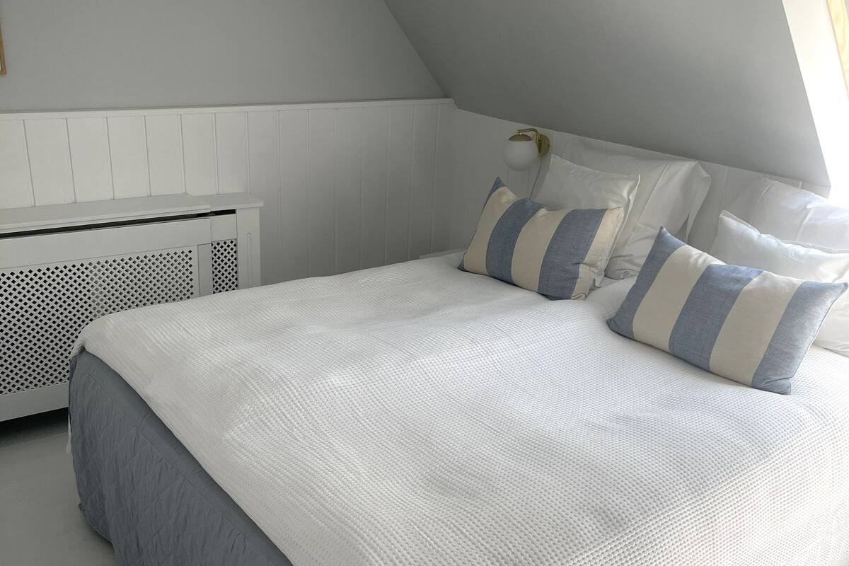 Standard Double Room | Premium bedding, pillowtop beds, WiFi (free), individually decorated