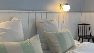 Literie de qualité supérieure, surmatelas, décoration personnalisée