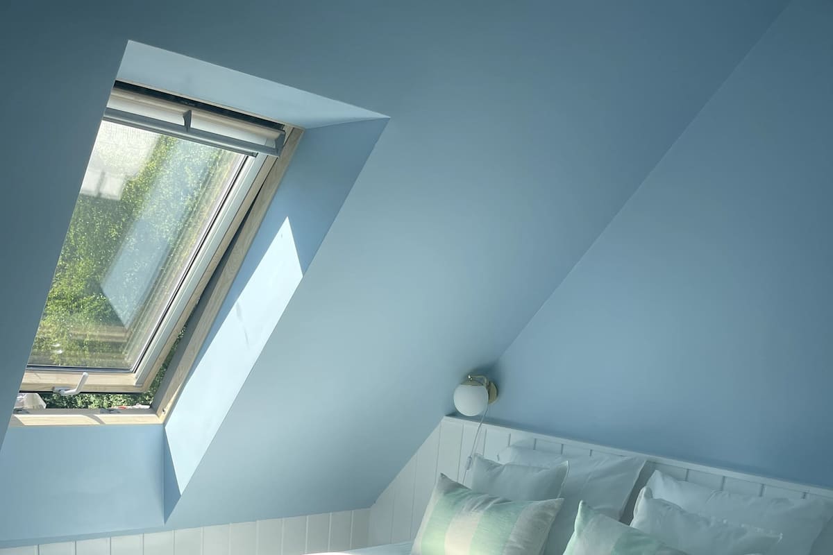 Basic-værelse - 1 queensize-seng | Premium-sengetøj, senge med topmadrasser, individuelt design