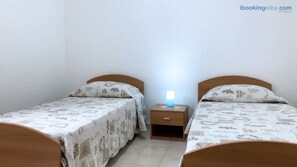 3 Schlafzimmer, Bügeleisen/Bügelbrett, WLAN