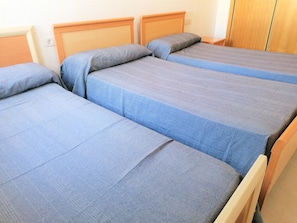 2 chambres, draps fournis