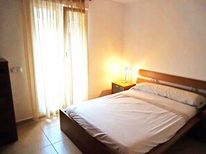 2 室のベッドルーム、ベッドシーツ