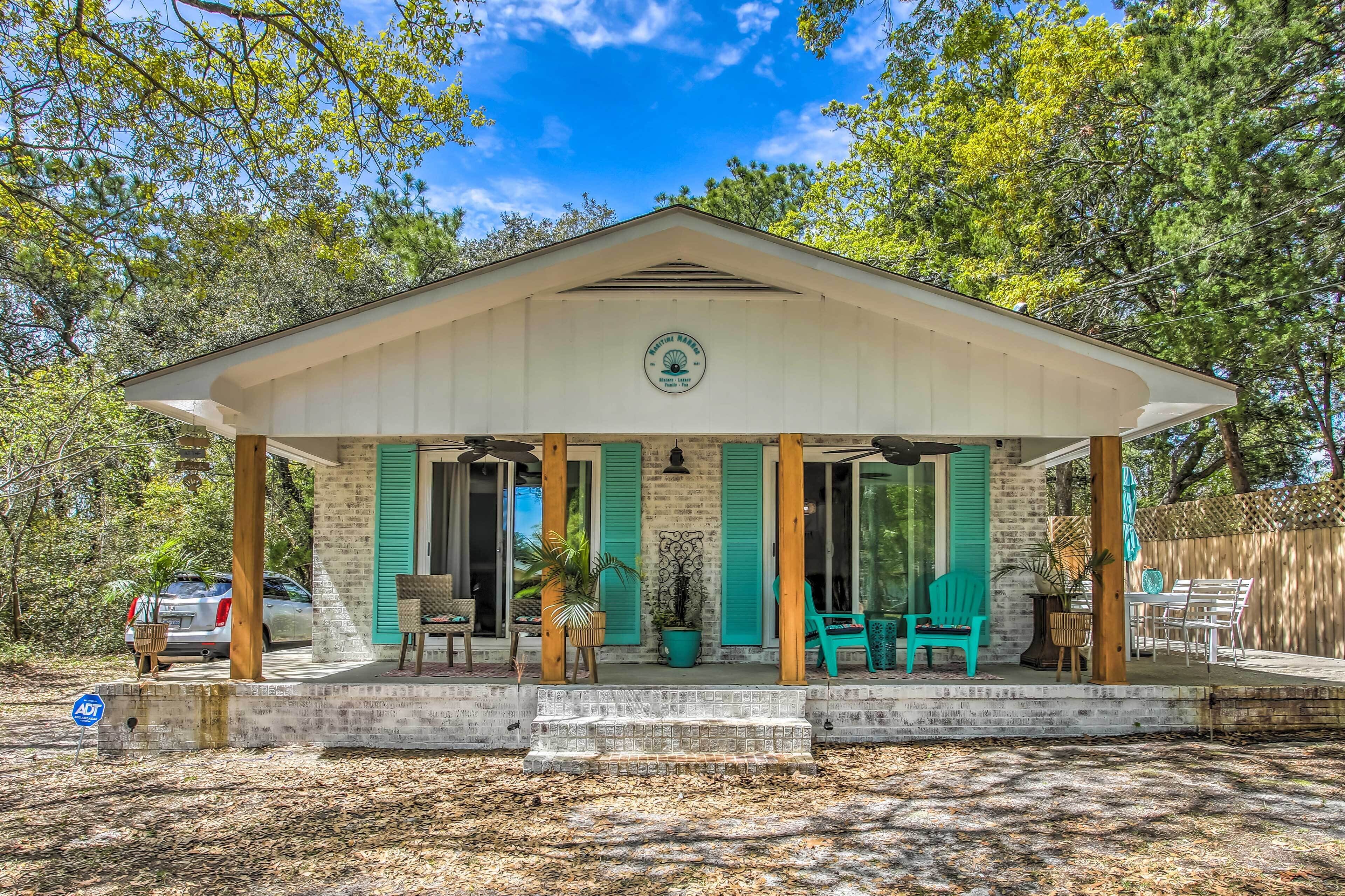 Bright Retreat w/ Fire Pit - Walk to the Beach!