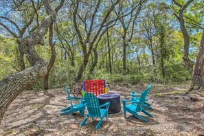 Property grounds - Walk to Ocean: Home w/ Fire Pit in Atlantic Beach (Atlantic Beach)