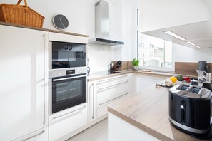 Fridge, microwave, oven, dishwasher - Loft by the sea (Norderney)