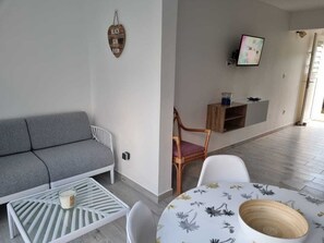 Interior - RENOVATED Studio “Ti Kay des Salines” (Sainte-Anne)