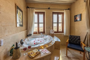 Venus - All Stone & View & Jacuzzi & Balcony | Premium bedding, Select Comfort beds, minibar, in-room safe