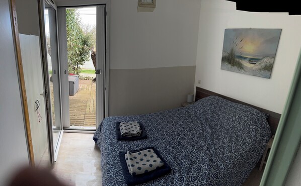 1 chambre, Wi-Fi gratuit, draps fournis