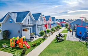 Children's area - 2 bedroom beautiful home in Sarbinowo (Sarbinowo)