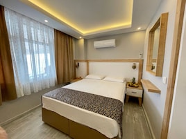 Panoramic Double Room | Minibar, free WiFi, bed sheets