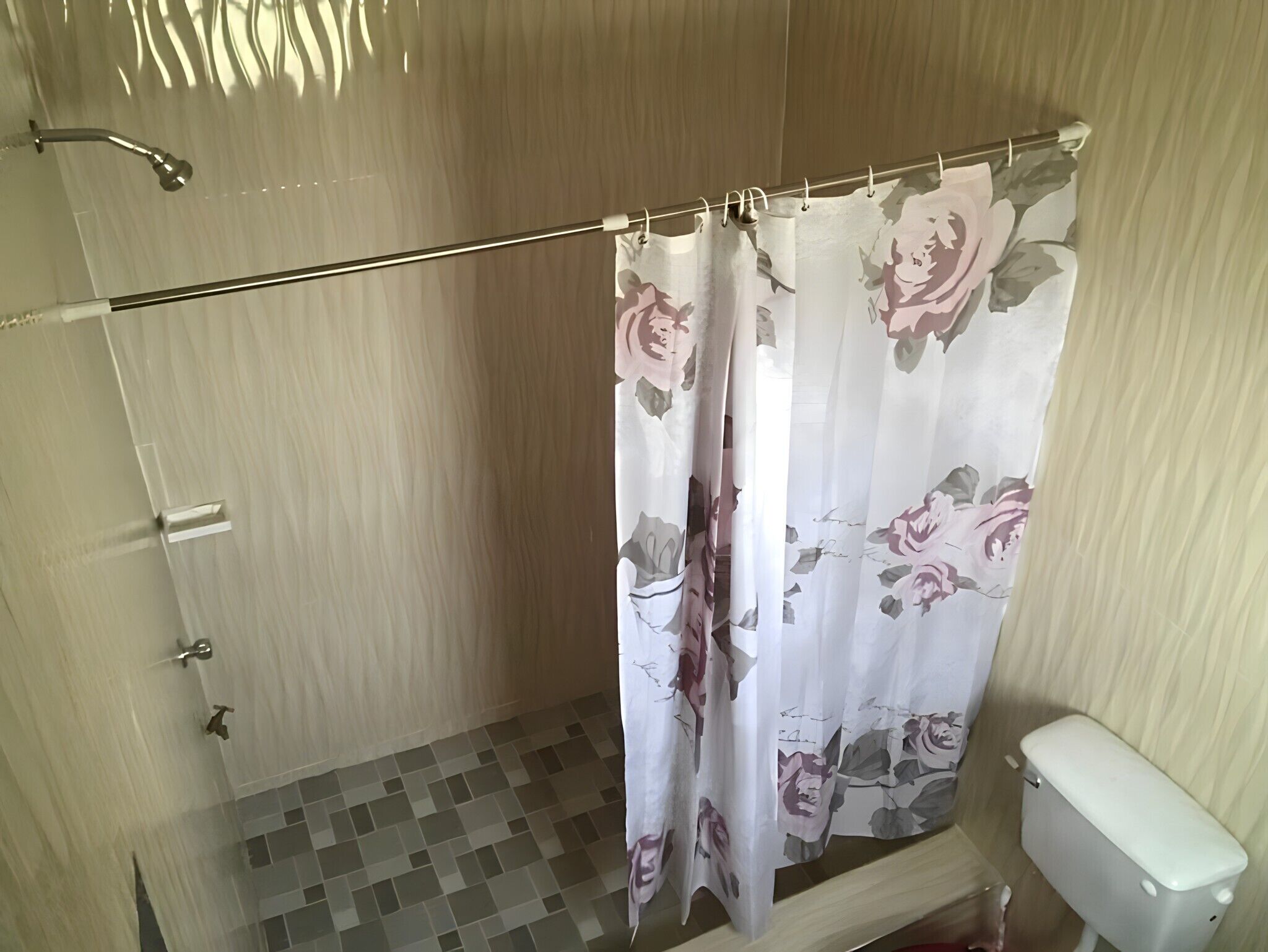 Handtücher, Seife, Toilettenpapier