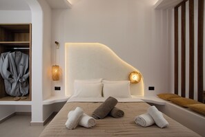 Ropa de cama hipoalergénica y minibar 