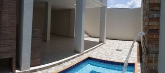 Apto inteiro Seguro e Confortável com piscina