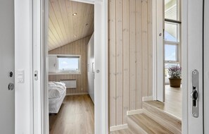 4 soverom, reiseseng for barn og wi-fi (inkludert)