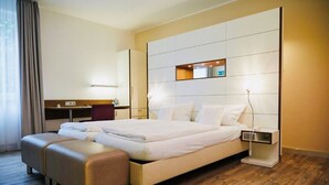 Superior Double Room - Flussbett Hotel (Guetersloh)