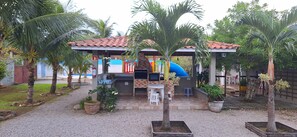 Pemandangan dari bilik