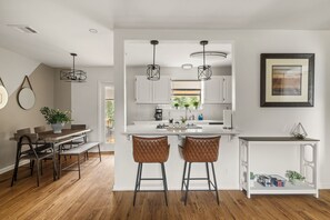 Fridge, microwave, oven, stovetop - Hill Country Oasis | Backyard Games | Lake Access (Austin)