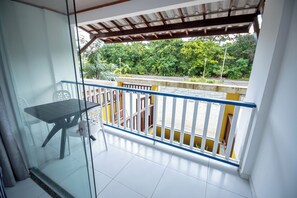 Quarto Duplo com Varanda | Minibar, desk, iron/ironing board, free WiFi - Hotel do Pescador (Cairu)