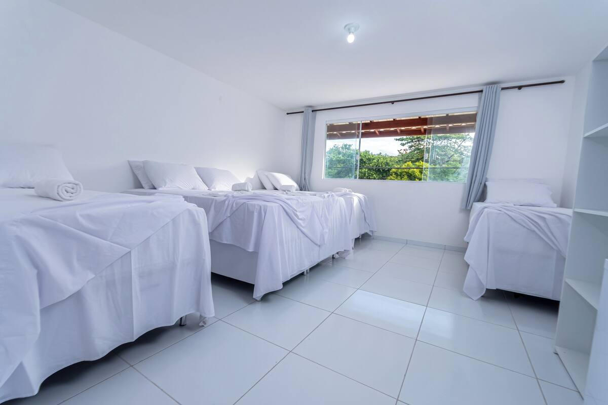 Quarto Familia | Minibar, Schreibtisch, Bügeleisen/Bügelbrett, kostenloses WLAN