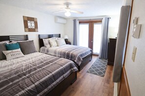 5 bedrooms, free WiFi, bed sheets