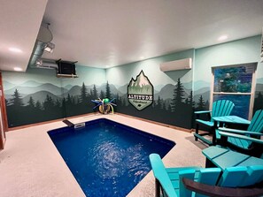 Piscine intérieure, piscine chauffée