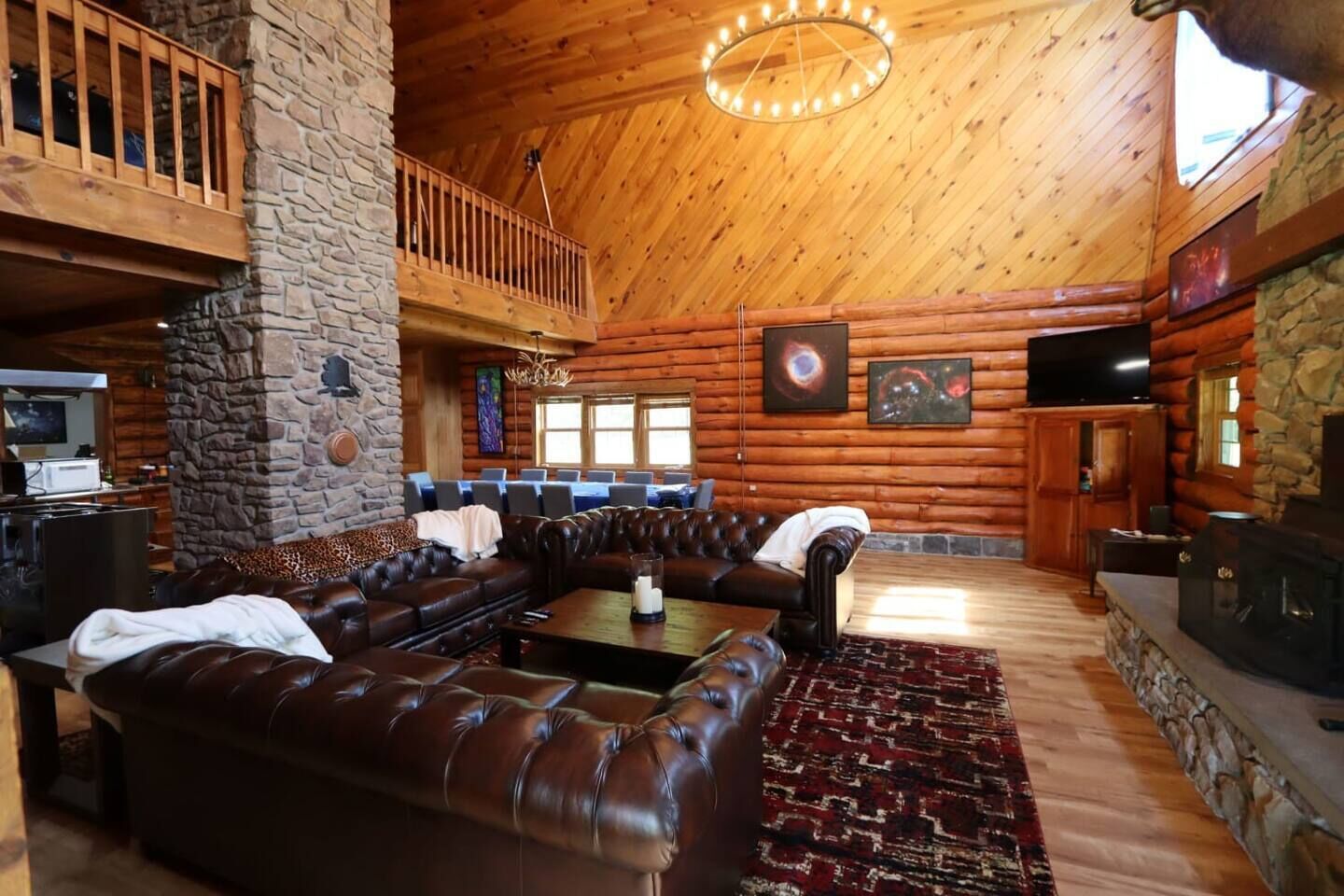 Televisión, futbolito y libros 