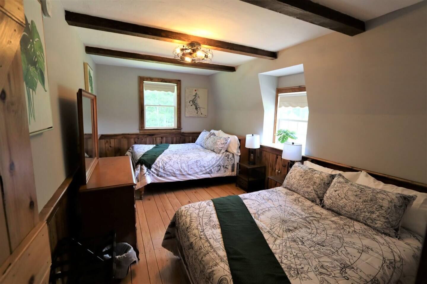 6 Schlafzimmer, Schreibtisch, Bügeleisen/Bügelbrett, kostenloses WLAN