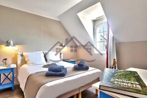 1 bedroom, Internet - Duplex House G4 with terrace (Guilvinec)