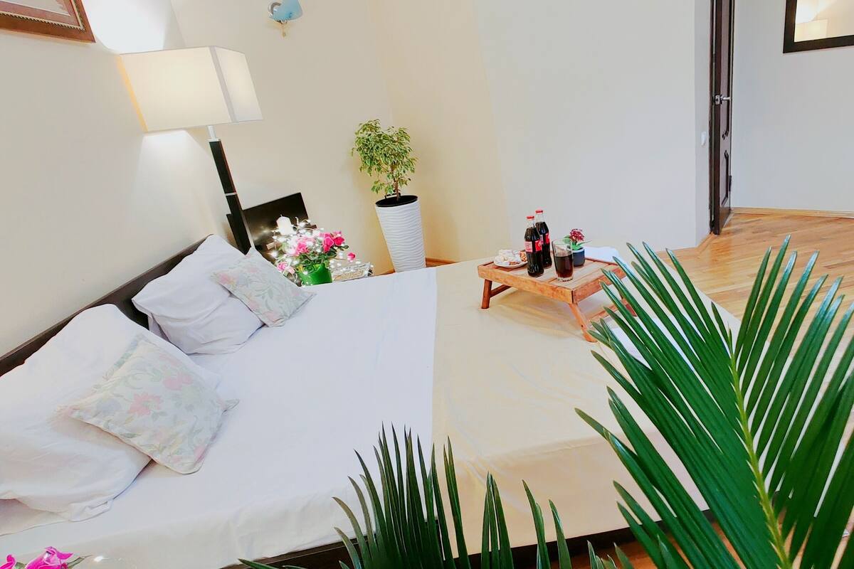 Wifi gratis y ropa de cama