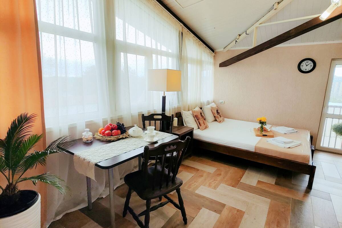 Habitación tradicional | Wifi gratis y ropa de cama