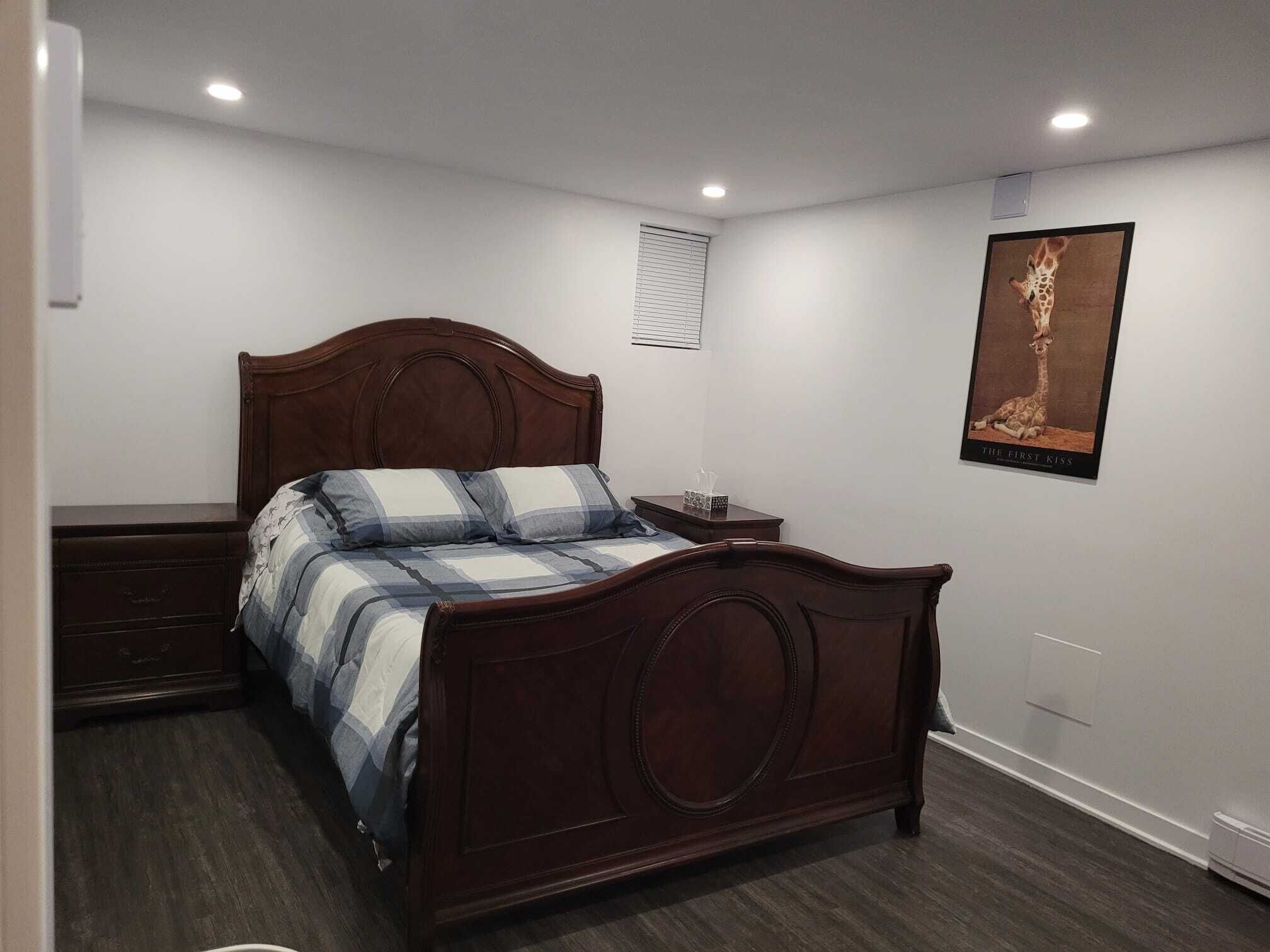 1 chambre, fer et planche à repasser, Wi-Fi gratuit