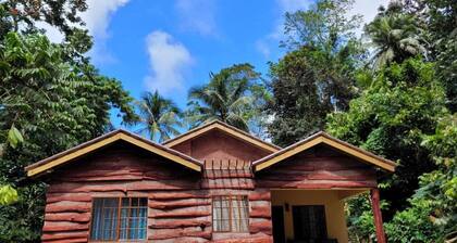 Ecoscape Jamaica - 2 Bedroom Cottage by the river
