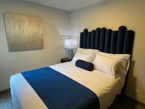 1 chambre, coffres-forts dans les chambres, bureau