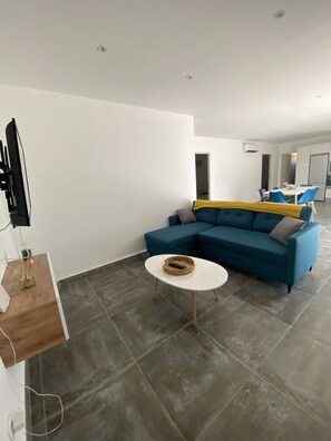 TV - VILLA EN BALAGNE in CATERI (Cateri)